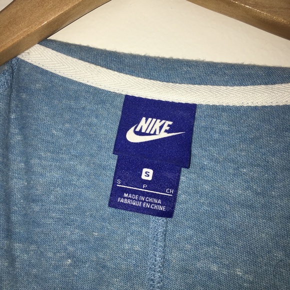 NIKE ZIP UP💙 - Picture 4 of 5